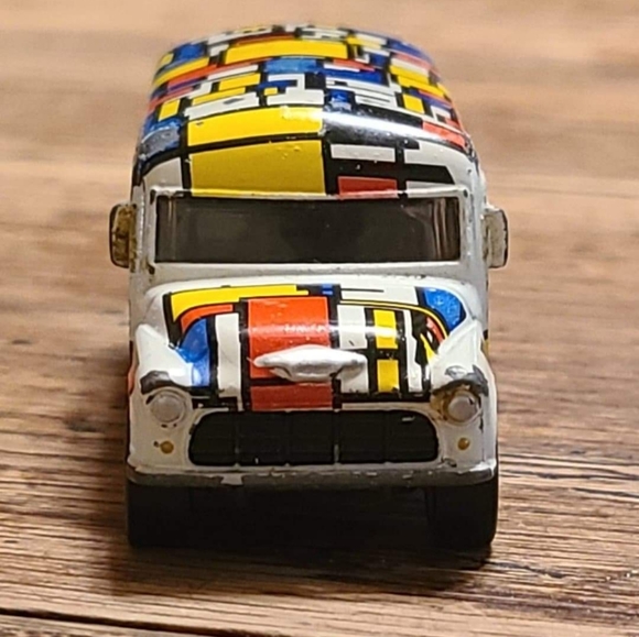 Other - Miniature Partridge Family Bus